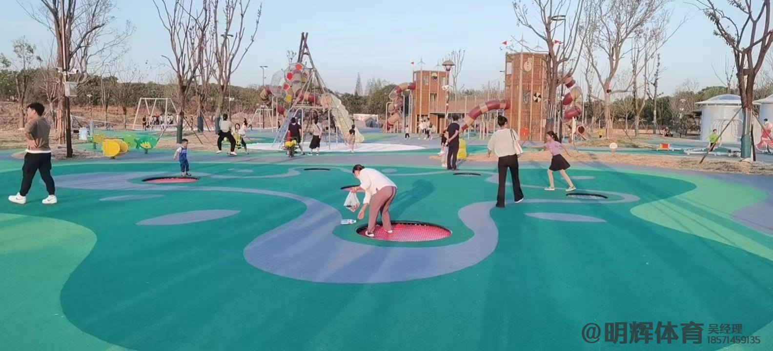 亚东公园跑道是用什么材料做成的